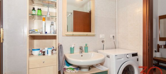 Квартира с 2 комнатами в Традате, Италия № 283231 34