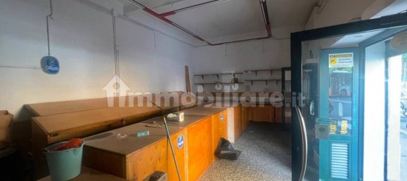 1-Zimmer Gewerbliche Immobilie in Genoa, Italy, Nr. 329983 6