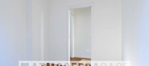 3 rooms Apartment in Bergamo, Italy No. 276492 20