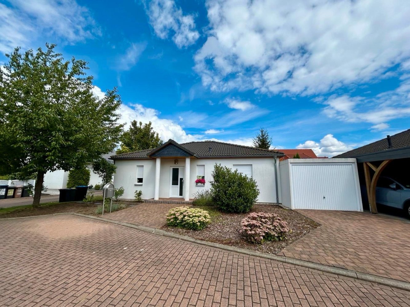 1 غرف نوم بنغالو في Halle, Germany رقم 228565