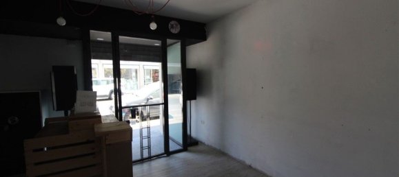 2 rooms Commercial property in Florence, Italy No. 151325 14