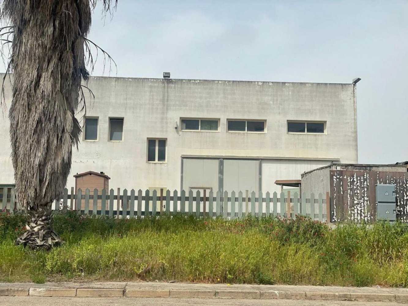 1500m² Warehouse in Sardinia, Italy No. 370765