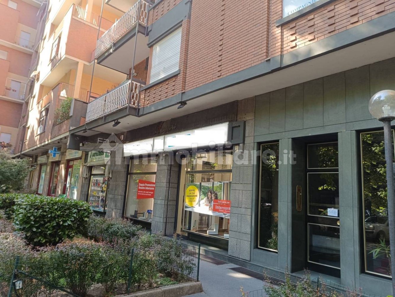 Imóvel comercial em Turin, Italy 270 m² N.º 375271