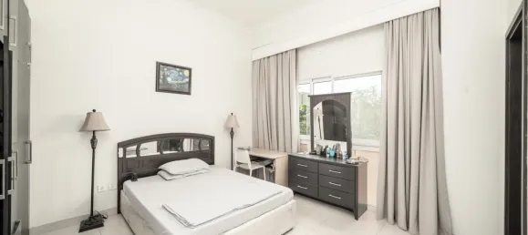 Villa de 3 dormitorios en Dubai, UAE No. 108378 8