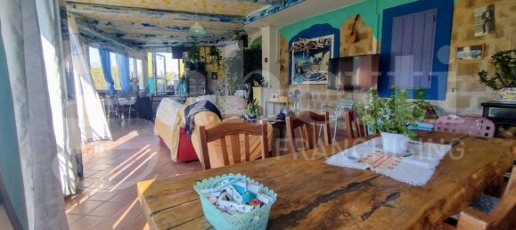 220m² Building in Bacoli, Italy No. 135377 15