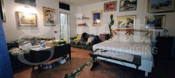 220m² Building in Bacoli, Italy No. 135377 19