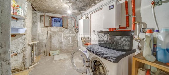 3 bedrooms Apartment in Somma Lombardo, Italy No. 361302 43