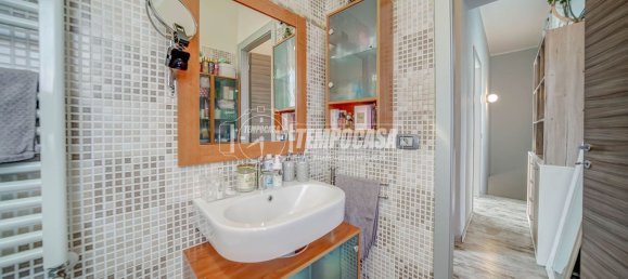 3 bedrooms Apartment in Somma Lombardo, Italy No. 361302 33