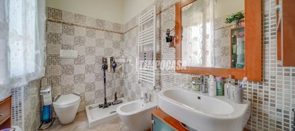 3 bedrooms Apartment in Somma Lombardo, Italy No. 361302 31