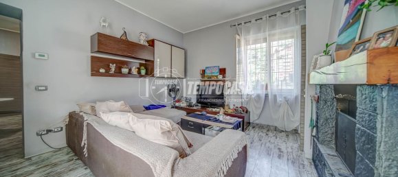 3 bedrooms Apartment in Somma Lombardo, Italy No. 361302 3