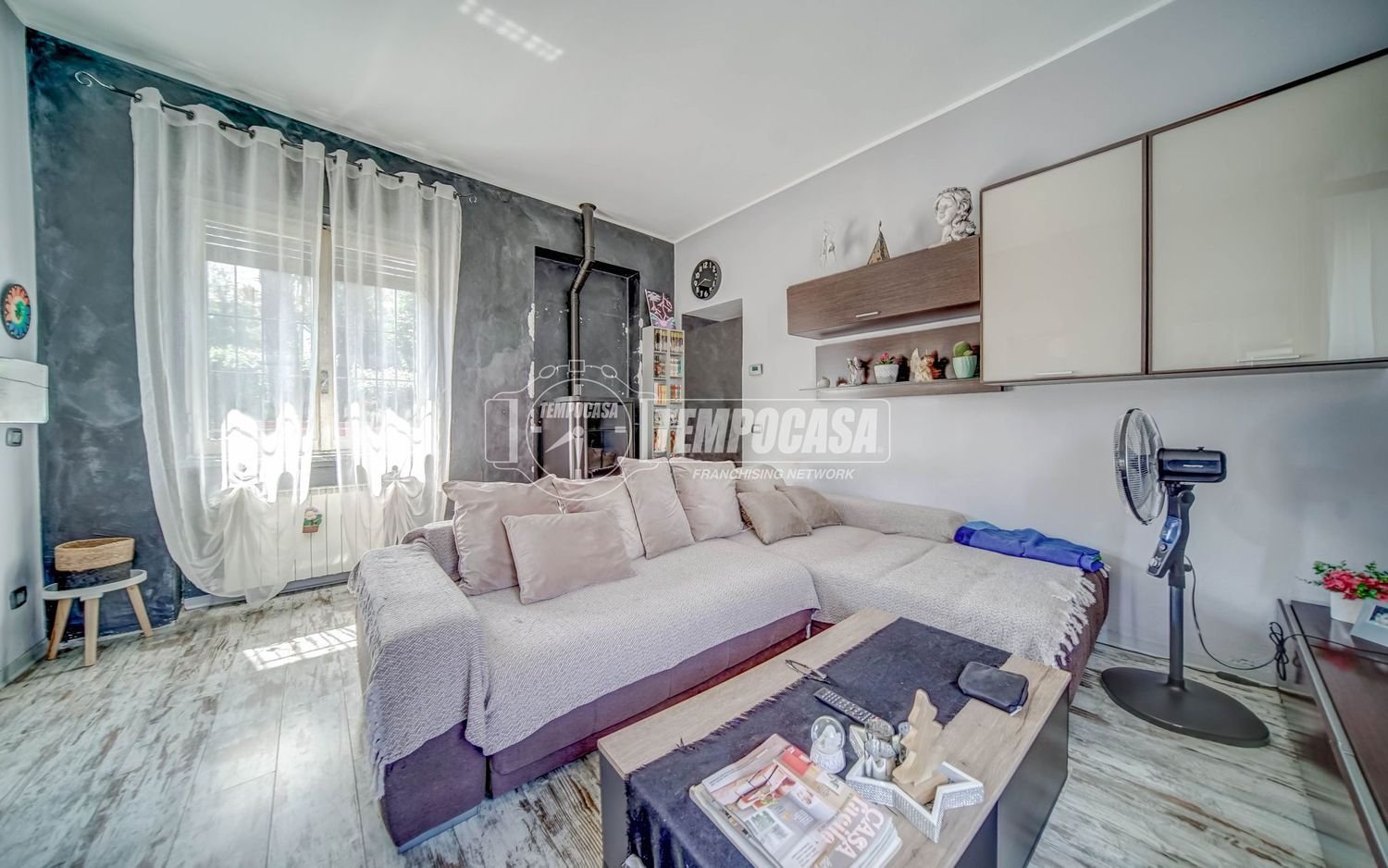 Apartamento T3 em Somma Lombardo, Italy N.º 361302