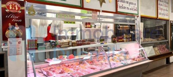 Imóvel comercial de 1 divisão em Bologna, Italy N.º 163406 2