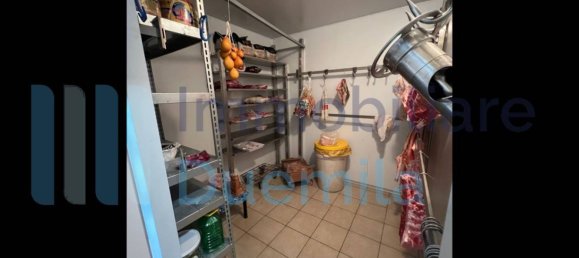 Imóvel comercial de 1 divisão em Bologna, Italy N.º 163406 18