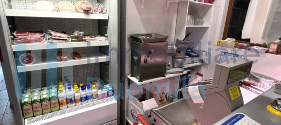 Imóvel comercial de 1 divisão em Bologna, Italy N.º 163406 10