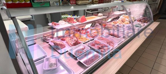 Imóvel comercial de 1 divisão em Bologna, Italy N.º 163406 6