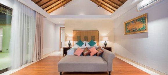 5 bedrooms Villa in South Kuta, Indonesia No. 2907 13