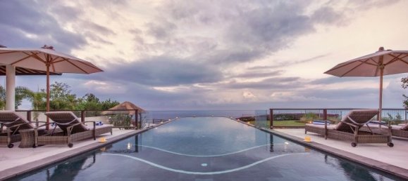 5 bedrooms Villa in South Kuta, Indonesia No. 2907 2