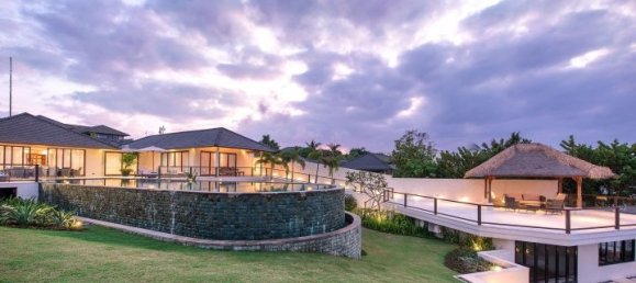 5 bedrooms Villa in South Kuta, Indonesia No. 2907 6