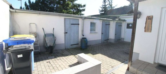 2 bedrooms House in Saalekreis, Germany No. 323312 3