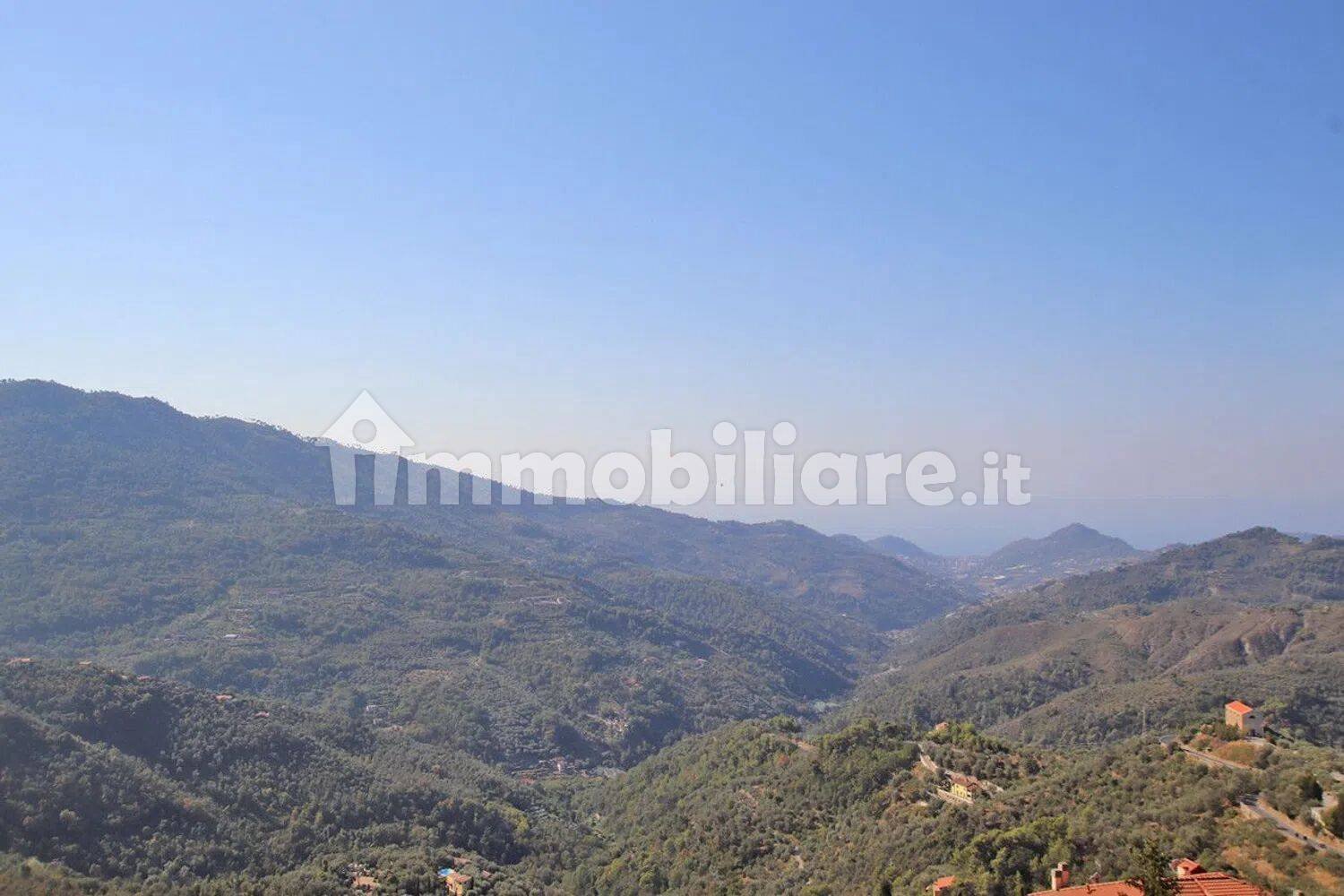 Apartamento de 3 dormitorios en Perinaldo, Italy No. 398959