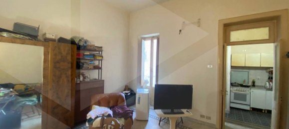 2-Zimmer Wohnung in Bari, Italy, Nr. 25393 7