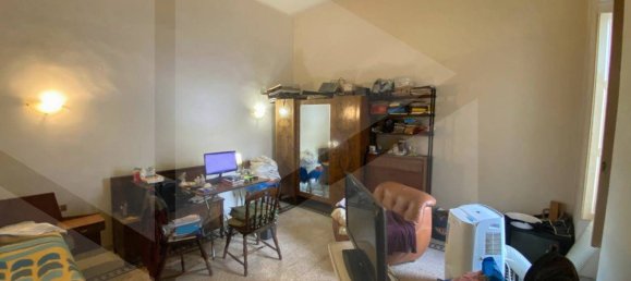 2-Zimmer Wohnung in Bari, Italy, Nr. 25393 9