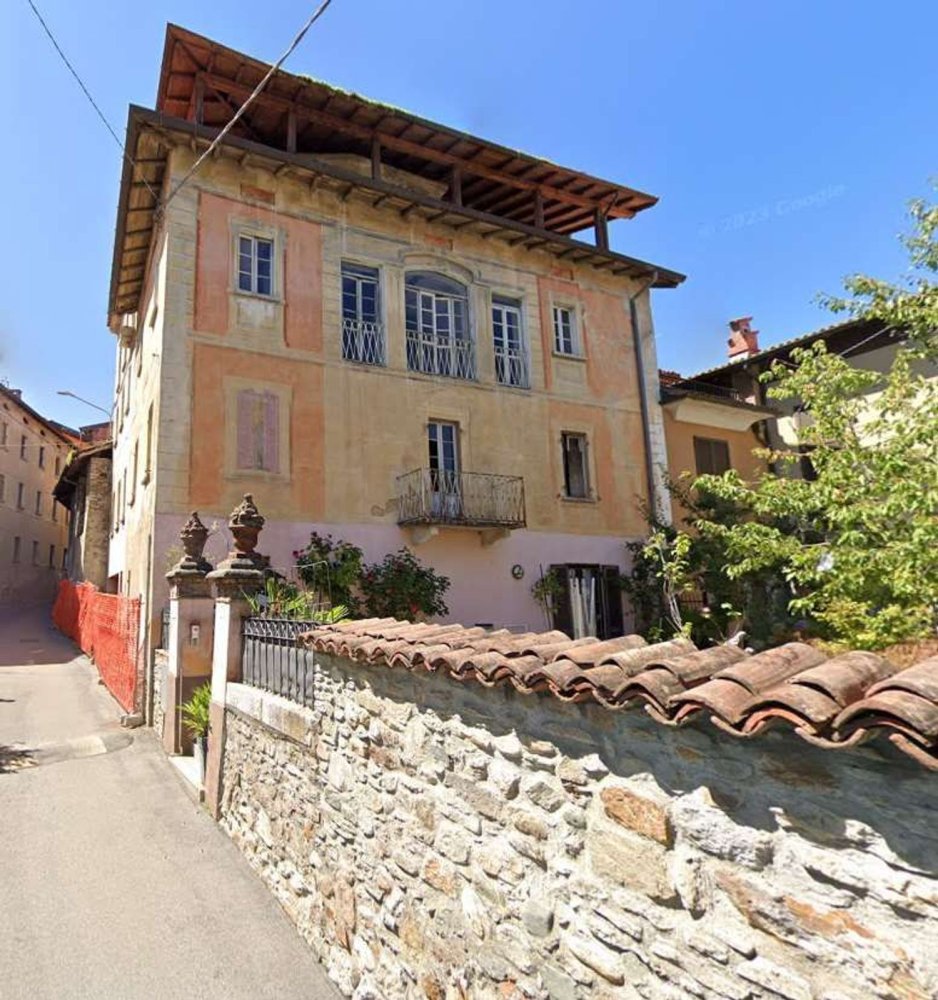 6-Zimmer Villa in Cadegliano-Viconago, Italy, Nr. 183638