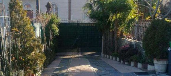 6-Zimmer Villa in Cadegliano-Viconago, Italy, Nr. 183638 3