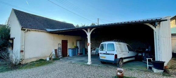 3 bedrooms House in Chaumont-en-Vexin, France No. 79545 2