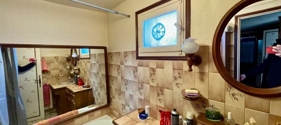 3 bedrooms House in Chaumont-en-Vexin, France No. 79545 5