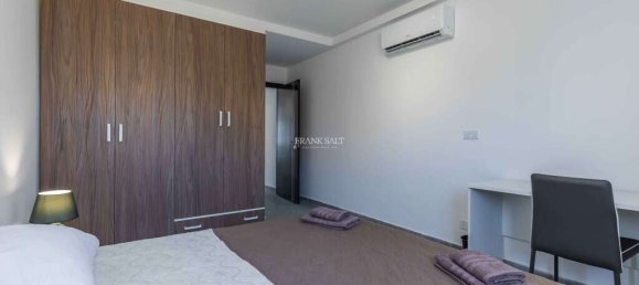 2 bedrooms Apartment in Saint Julian's, Malta No. 7141 4