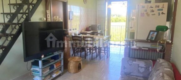 3 Schlafzimmer Wohnung in Comazzo, Italy, Nr. 265502 16