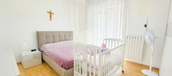 3 Schlafzimmer Wohnung in Foggia, Italy, Nr. 271450 12