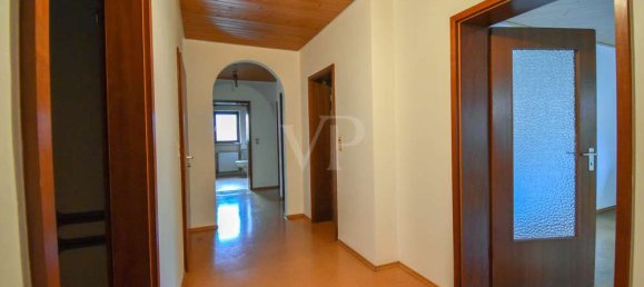 3 bedrooms Apartment in Kitzingen, Germany No. 23717 9