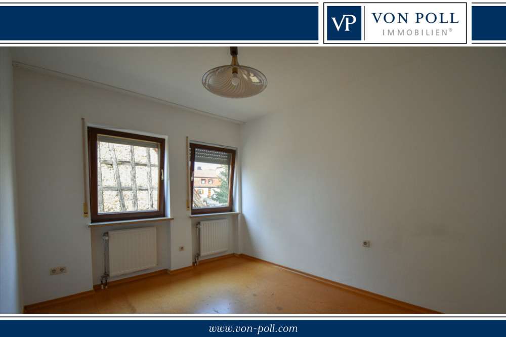 3 bedrooms Apartment in Kitzingen, Germany No. 23717