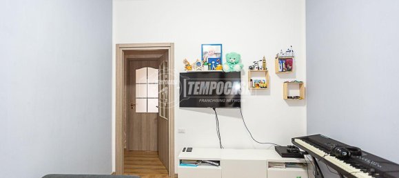 Apartamento de 4 divisões em Crema, Italy N.º 41297 16