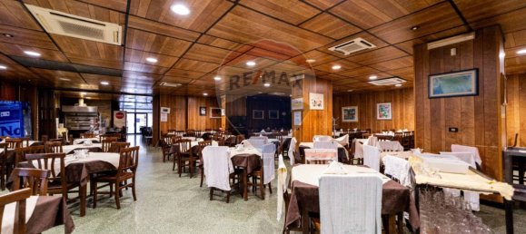 Imóvel comercial em Bari, Italy 320 m² N.º 329992 9