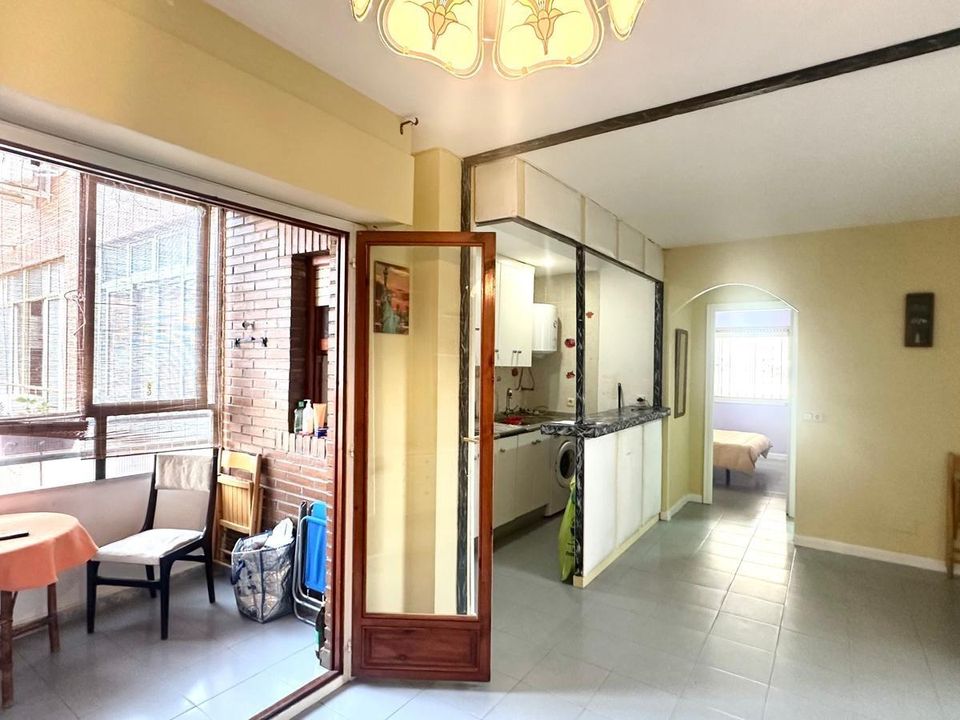 1 bedroom Apartment in Torrevieja, Spain No. 281565