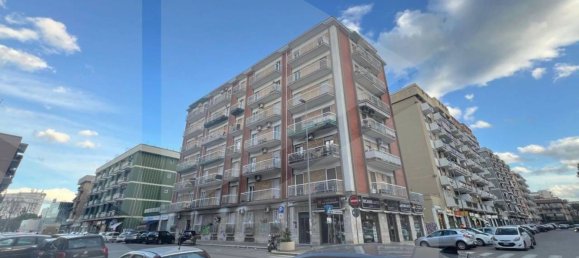 3-Zimmer Wohnung in Bari, Italy, Nr. 25557 19