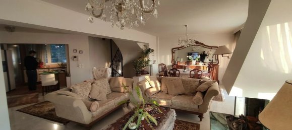 4 bedrooms Commercial property in Vari, Greece No. 3175 9