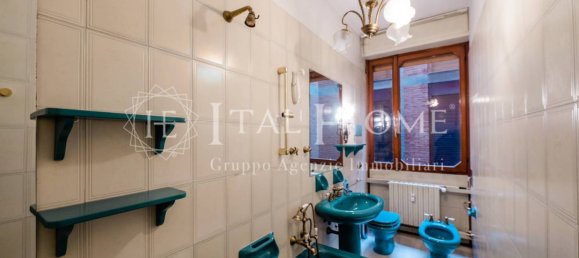 3 bedrooms Apartment in Bergamo, Italy No. 15369 18