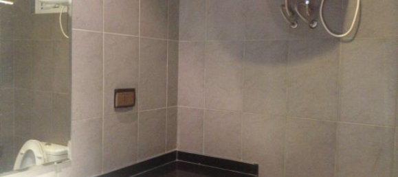 Apartamento de 2 dormitorios en Long Bien, Vietnam No. 3592 6