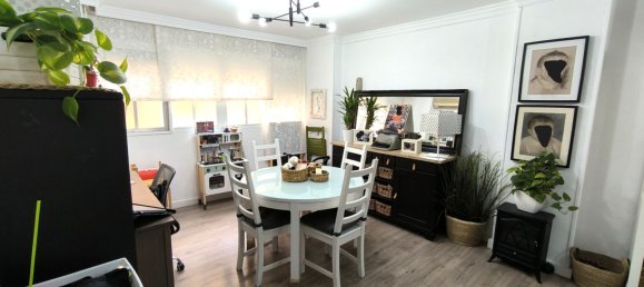 3 bedrooms Apartment in Malaga, Spain No. 179742 3