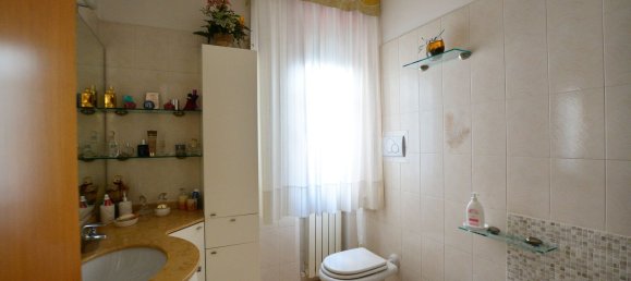 4 rooms Apartment in Castelfranco di Sotto, Italy No. 222910 11