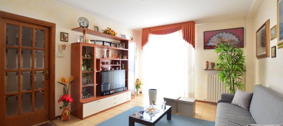 4 rooms Apartment in Castelfranco di Sotto, Italy No. 222910 18