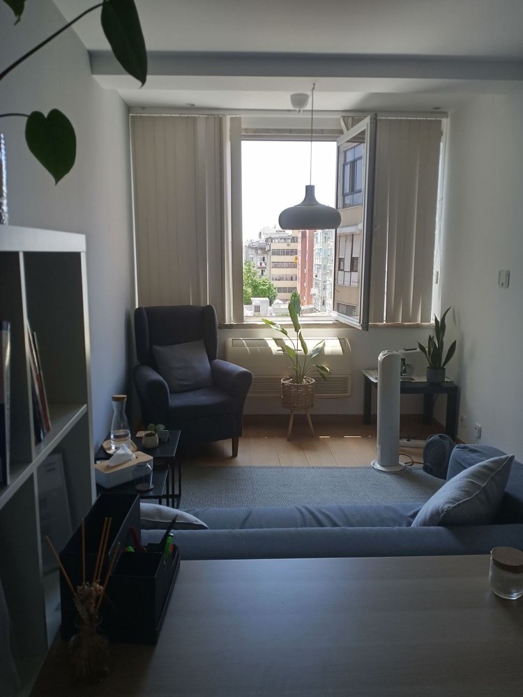 14m² Office in Lisbon, Portugal No. 220955