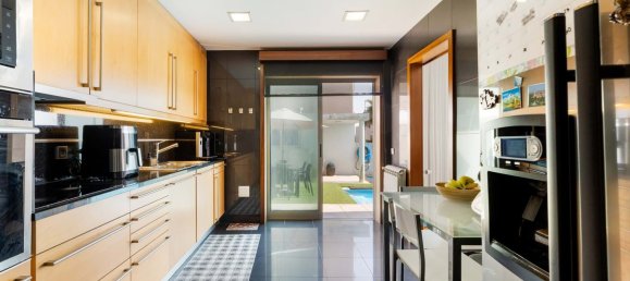 4 Schlafzimmer Villa in Labruge, Portugal, Nr. 239146 9