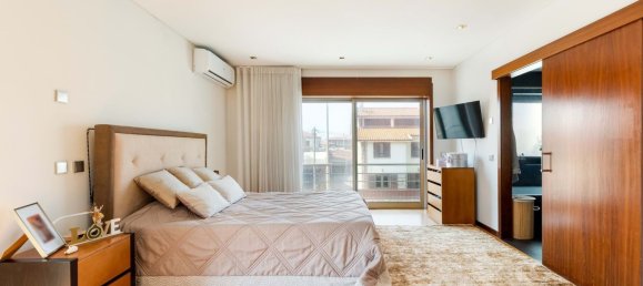 4 Schlafzimmer Villa in Labruge, Portugal, Nr. 239146 14