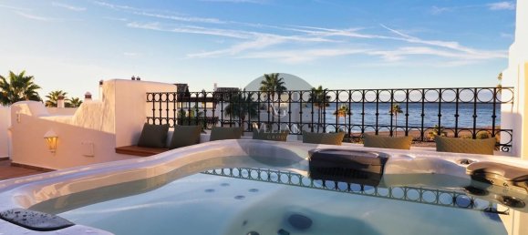 4 chambres Penthouse à Estepona, Spain No. 45464 2