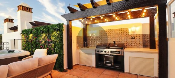 4 chambres Penthouse à Estepona, Spain No. 45464 33